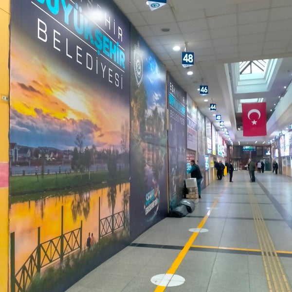 Das Foto wurde bei Eskişehir Şehirler Arası Otobüs Terminali von 🐆👑💣🔥💎🦂LE🅾PAR HATUN🦂💎🔥💣🦅👑 . am 1/16/2023 aufgenommen