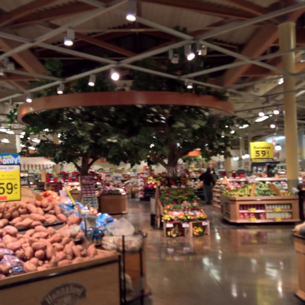 Photos at Hannaford Supermarket Wappingers Falls, NY