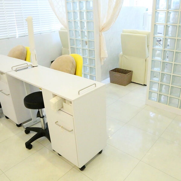 Photos At Ron S Nail 調布 0 Tips