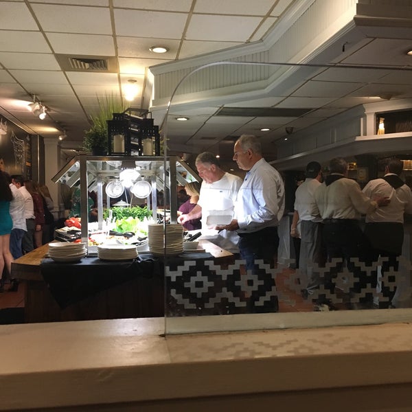 4/22/2018에 Hector Luis T.님이 The Knife Restaurant Argentinian Steakhouse에서 찍은 사진