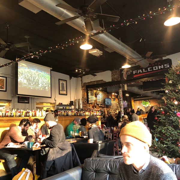 1/1/2018 tarihinde Adam K.ziyaretçi tarafından Midway Pub'de çekilen fotoğraf