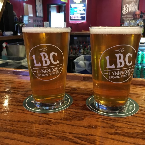 Photos at Lynnwood Grill American Restaurant in Raleigh