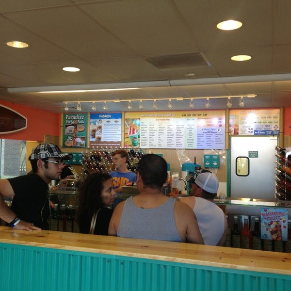 Photo taken at Bahama Buck&#39;s by Graham S. on 7/23/2013