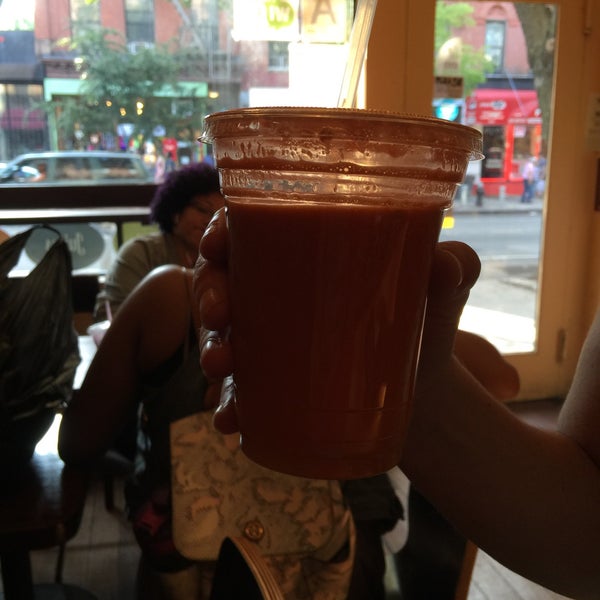 Foto tirada no(a) Brooklyn Crepe And Juice por Leah K. em 6/11/2016