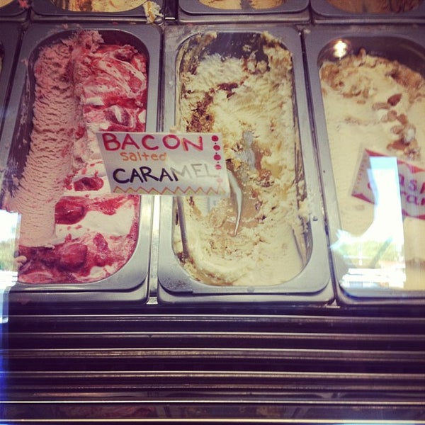 5/26/2013にJessica S.がOwowcow Creameryで撮った写真
