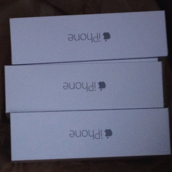 Photos at Apple The Westchester 34 tips