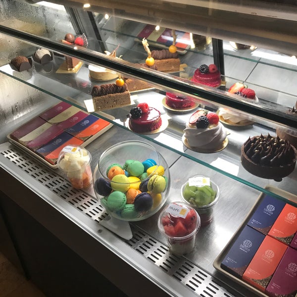6/5/2018 tarihinde Nicolr P.ziyaretçi tarafından Taste It Food &amp; Lounge'de çekilen fotoğraf