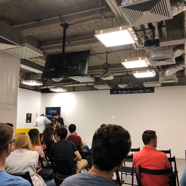 Photo taken at TechHub Bucharest by Paul A. on 9/24/2018