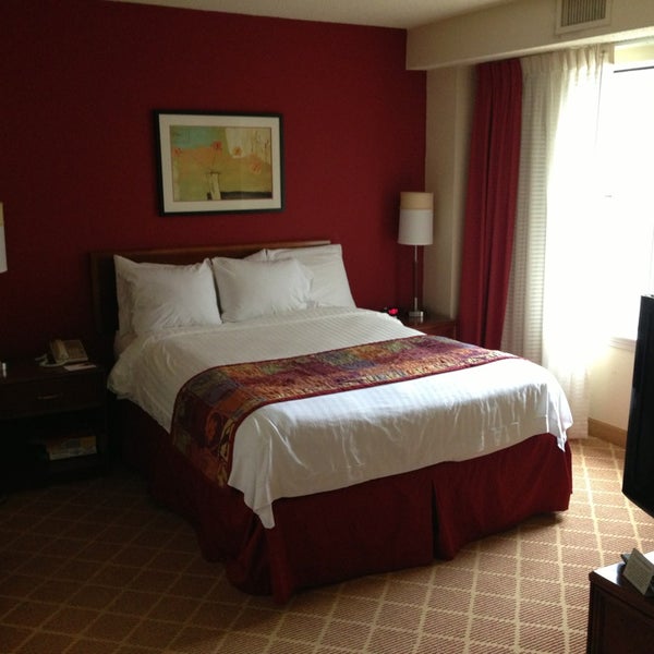 3/17/2013にHisham B.がResidence Inn Arlington Rosslynで撮った写真