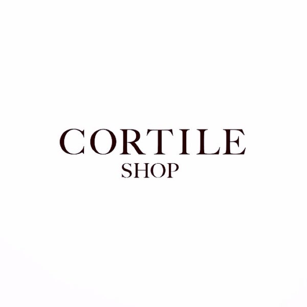 รูปภาพถ่ายที่ Cortile Store โดย Kristina K. เมื่อ 6/16/2014
