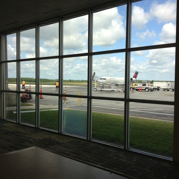 Photos at Albert J. Ellis Airport (OAJ) Richlands, NC