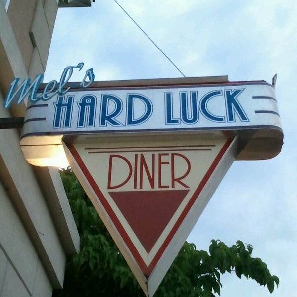 Снимок сделан в Mel&#39;s Hard Luck Diner пользователем Beertracker 7/14/2013