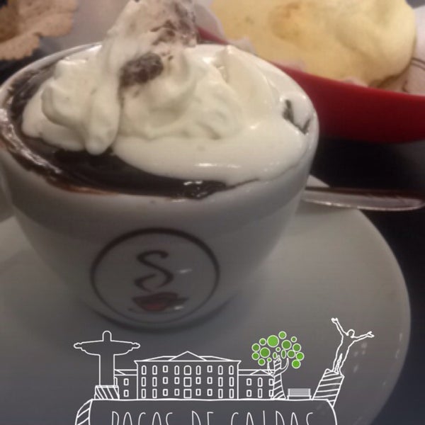 6/10/2016 tarihinde Pri W.ziyaretçi tarafından Sá Rosa Café'de çekilen fotoğraf
