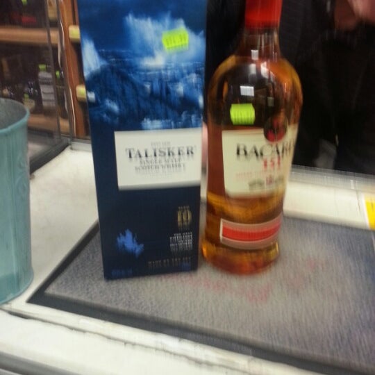 Charles Street Liquors Federal Hill Montgomery Baltimore, MD