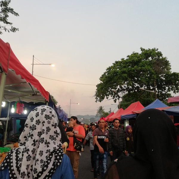 Bayan Lepas Night Flea Market Pasar Malam Bayan Lepas Pulau Pinang