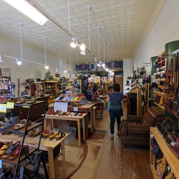 Footnotes Portsmouth, NH