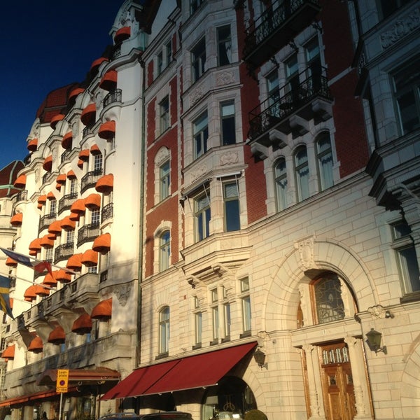 รูปภาพถ่ายที่ Hotel Diplomat Stockholm โดย Natasha A. เมื่อ 1/4/2013
