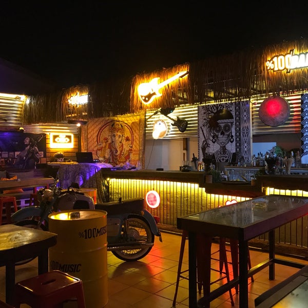 Nathalies bar marl