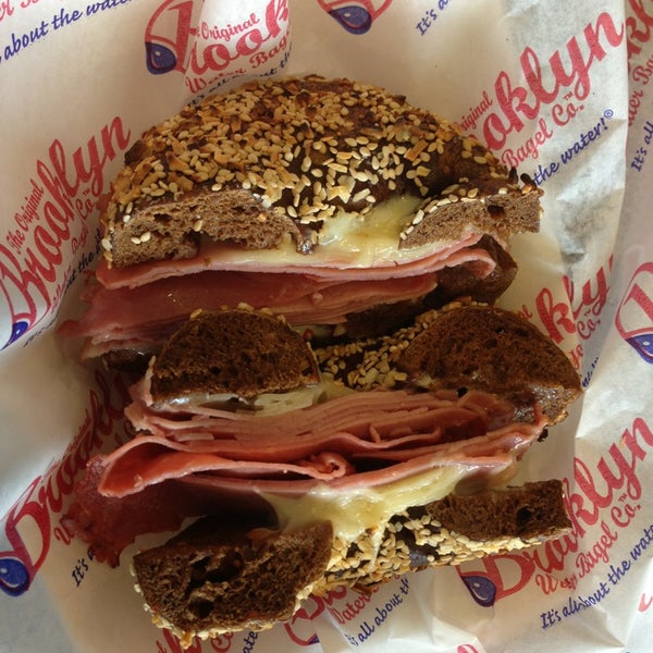 Brooklyn Water Bagel Winter Park'da Simit Dükkanı