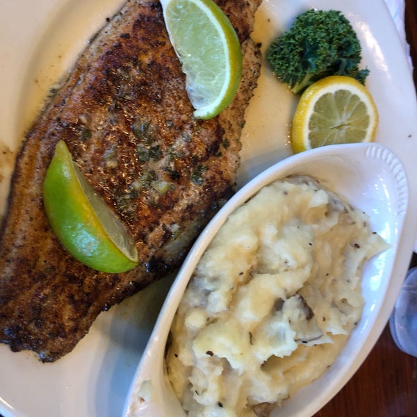 Photo taken at Gristmill River Restaurant &amp; Bar by Wench on 1/23/2019