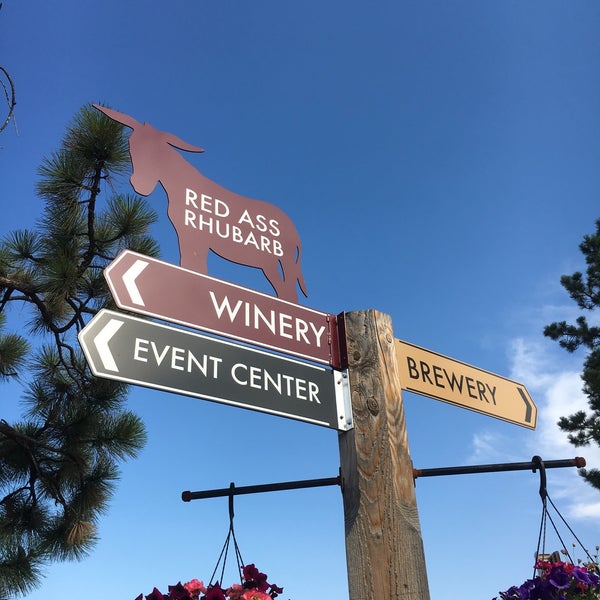 Das Foto wurde bei Prairie Berry Winery von Wench am 7/23/2017 aufgenommen