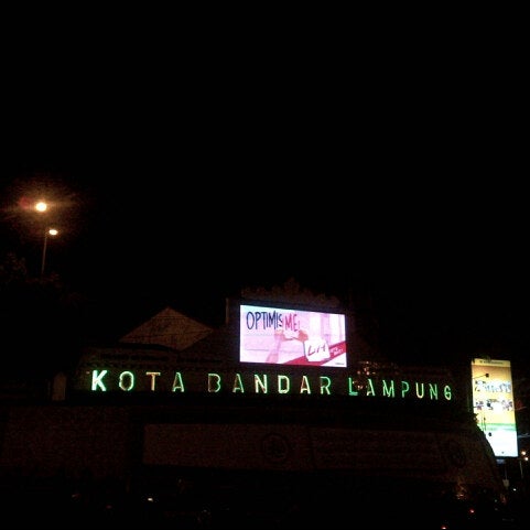 Photos At Bundaran Lungsir 3 Tips