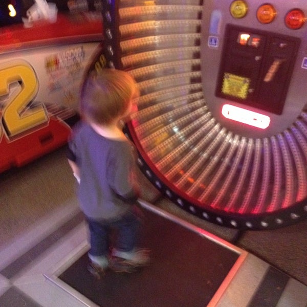 Amazone Family Entertainment Center Arcade