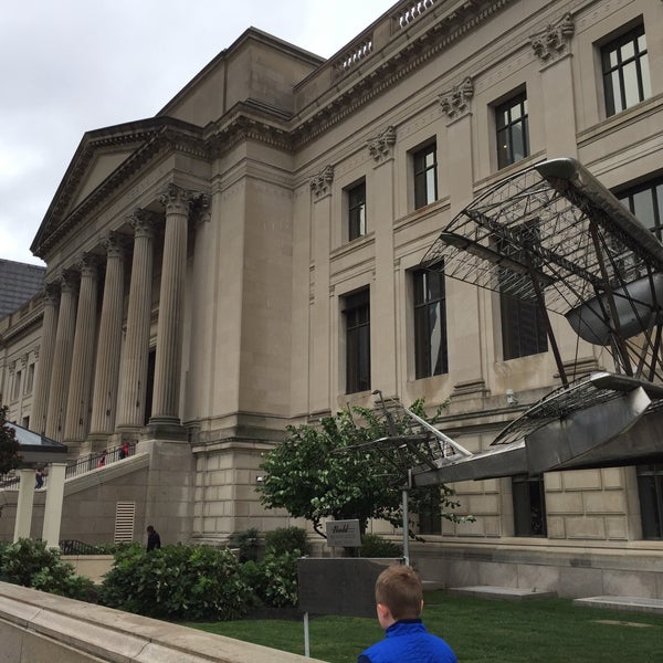 Photo taken at The Franklin Institute by Fadra N. on 10/3/2015