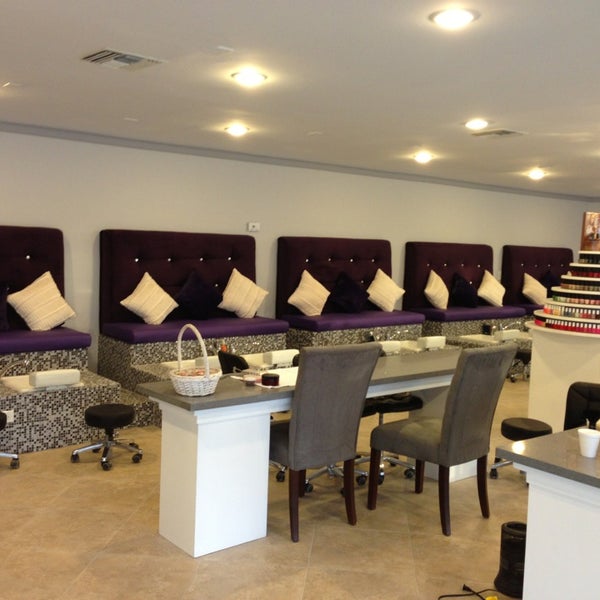 Modern cheap pamper salon