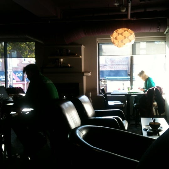 Juice and Java Café in Toronto