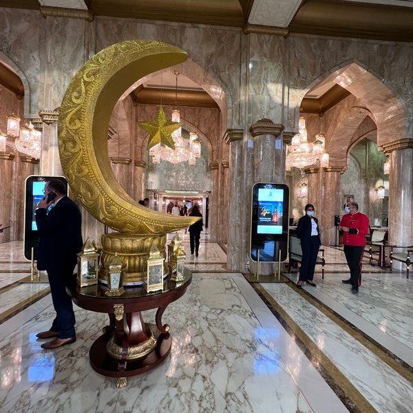 Foto tomada en Sheraton Kuwait, a Luxury Collection Hotel  por &quot; A. el 4/18/2022