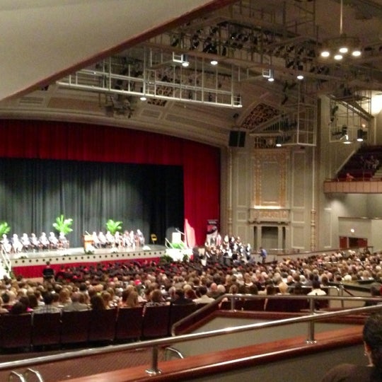 Photos at Soldiers and Sailors Memorial Auditorium Theater in Chattanooga