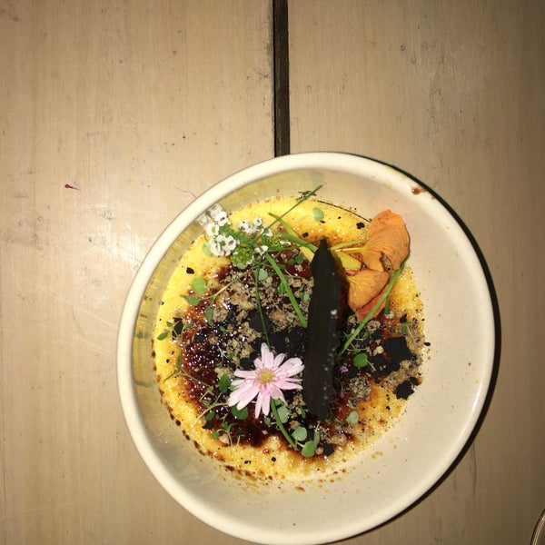 2/3/2019 tarihinde Cris R.ziyaretçi tarafından Hueso Restaurant'de çekilen fotoğraf