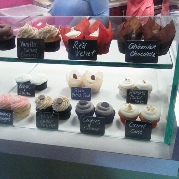 Photo taken at Classy Girl Cupcakes by Frenchanita S. on 6/8/2013