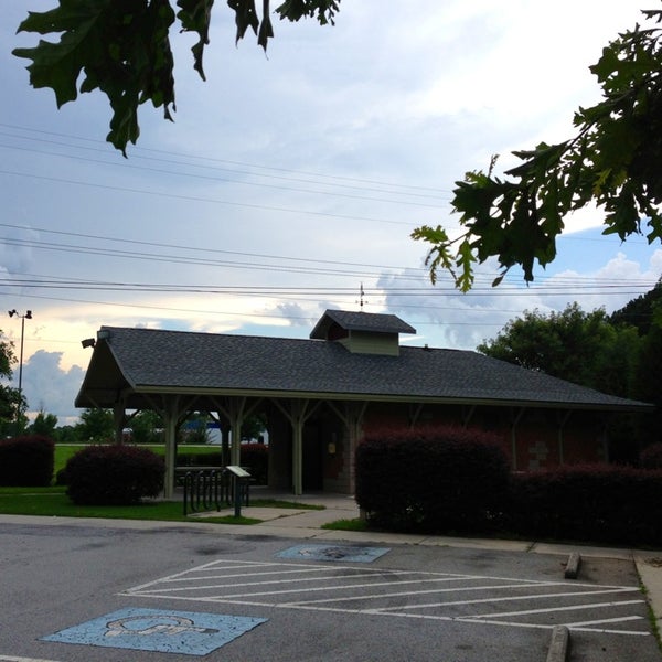 Florence Rd. Trailhead Silver Comet Trail 3 tips