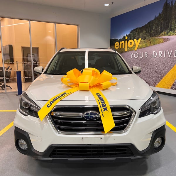 CarMax Hickory Valley Hamilton Place 6 tips from 221 visitors