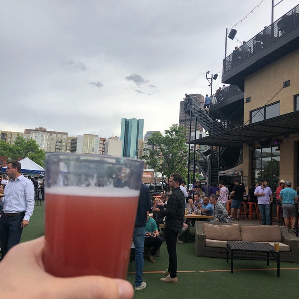 Photo taken at ViewHouse Eatery, Bar &amp; Rooftop by Erik G. on 6/14/2019