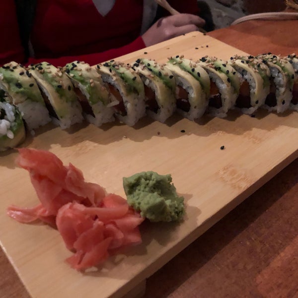 Foto tomada en Nama Sushi Bar  por Erik G. el 12/23/2018