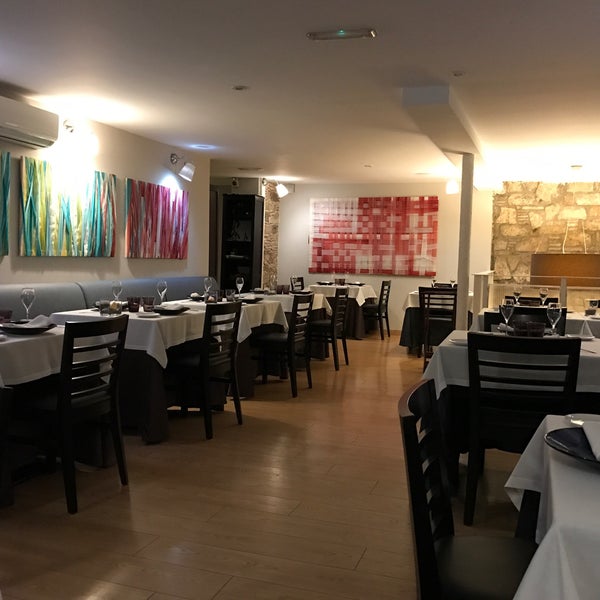 Das Foto wurde bei Restaurant Montiel von Thiago M. am 2/6/2017 aufgenommen