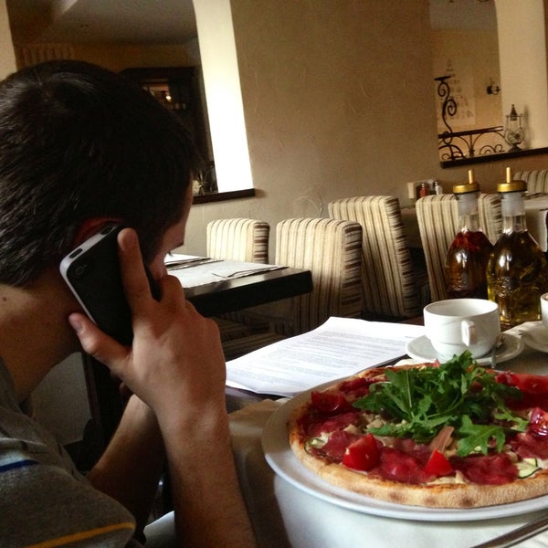 4/23/2013 tarihinde LISAziyaretçi tarafından Restaurant Prego'de çekilen fotoğraf
