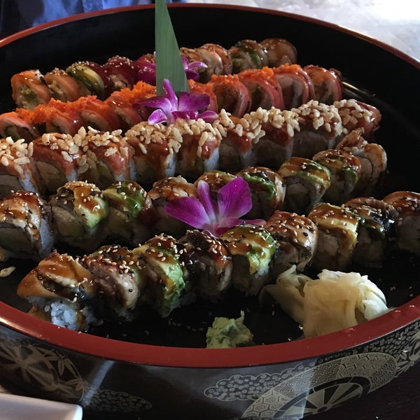 Mandolin Sushi & Steak House Central 3923 S 12th St