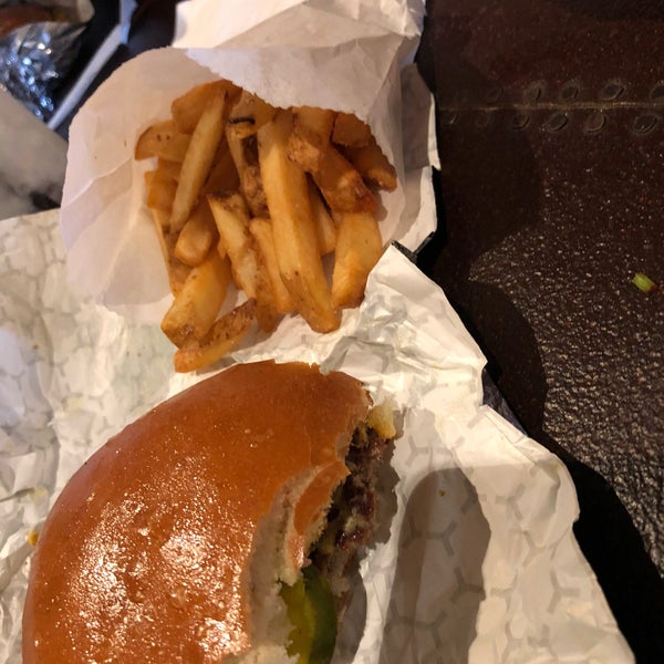 Foto diambil di H&amp;F Burger oleh Julie J. pada 3/16/2019