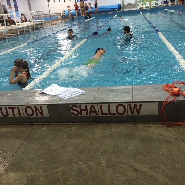 swimming land