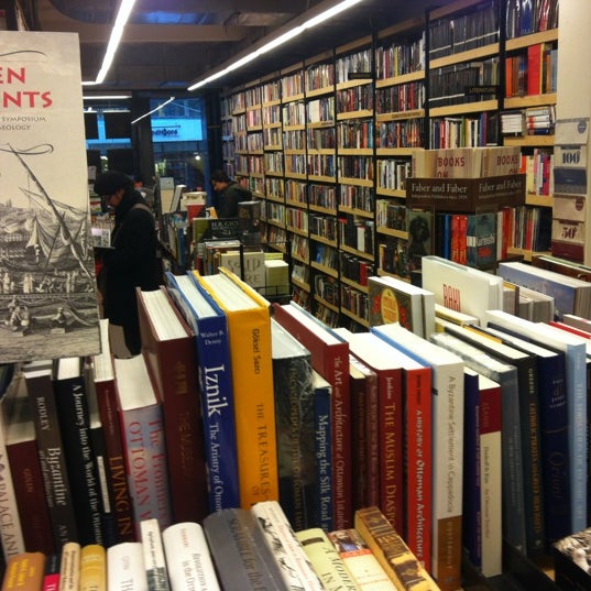 Kitabevi - Librería en Beyoğlu