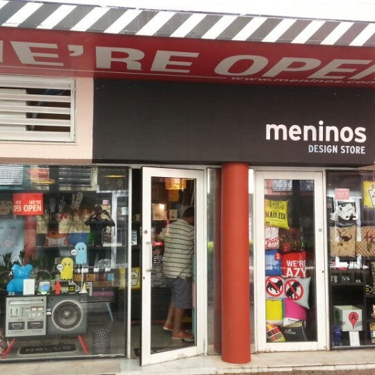 รูปภาพถ่ายที่ Meninos Store โดย Daniel W. เมื่อ 1/3/2014
