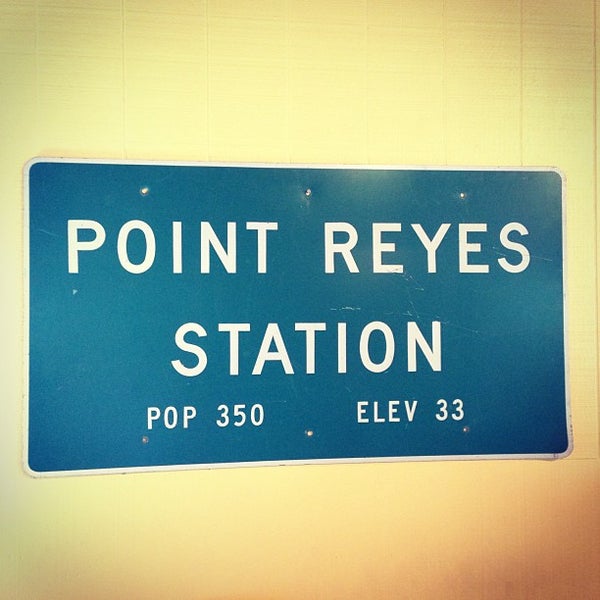 Station post. Пойнт Рейес Стейшен. Point Reyes Station. Пойнт Рейес Стейшен Калифорния город.