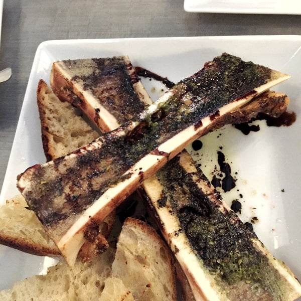 Salt and Iron Oysters and Steak Steakhouse in Downtown Edmonds