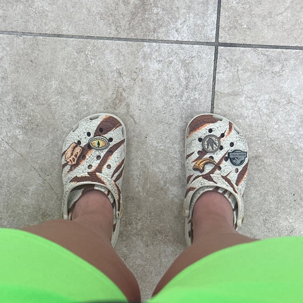 Crocs broadway at the beach hot sale