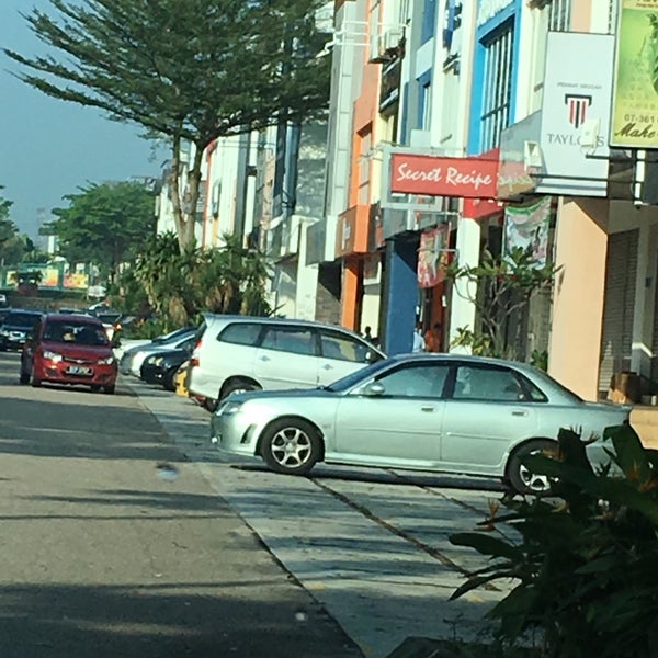 Coway 25 01 1st Floor Jalan Molek 3 10