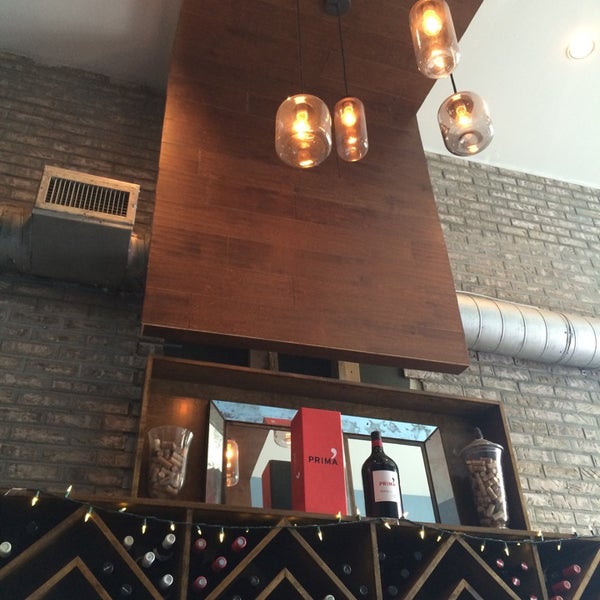 4/18/2014にShelagh S.がSlate Wine Bar + Bistroで撮った写真